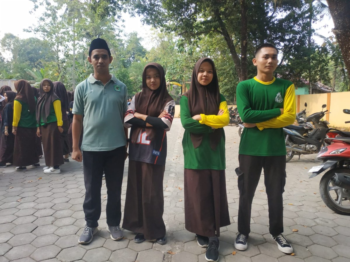 Kembali Torehkan Prestasi, Tiga Siswa MA Al Falah Karanglangu Lolos Seleksi Paskibra Kecamatan Kedungjati